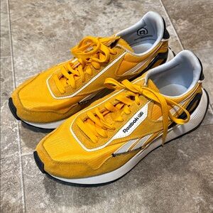 Reebok Classic Legacy AZ Sneaker